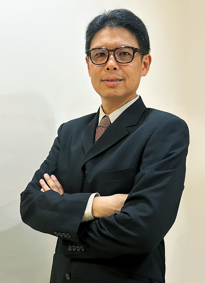 理事長 龔育諄